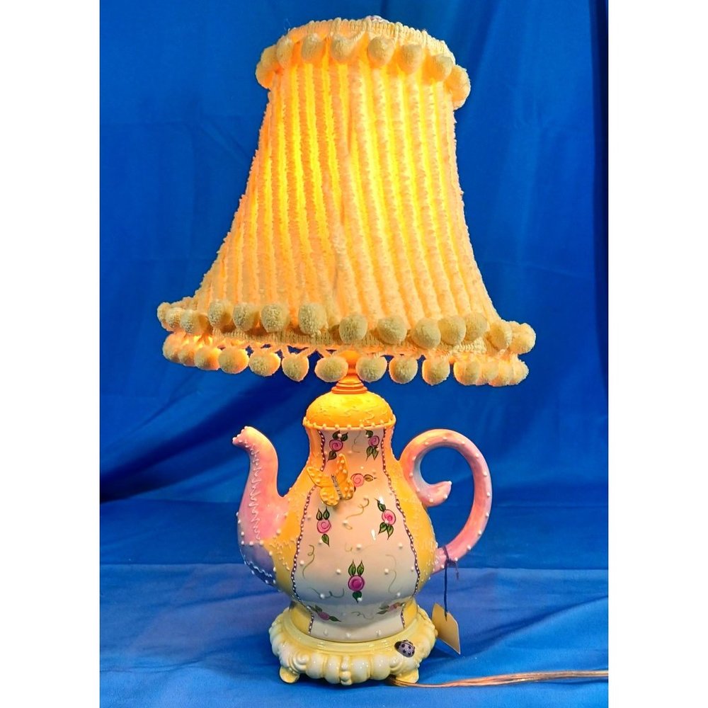 Vtg $495 Genie Whimsical Floral 20" Teapot Tea Party Princess Girl Bedroom Lamp - Picture 3 of 9
